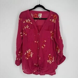 Fig & Flower top 1x pink floral button down tie front colorful beachy plus work